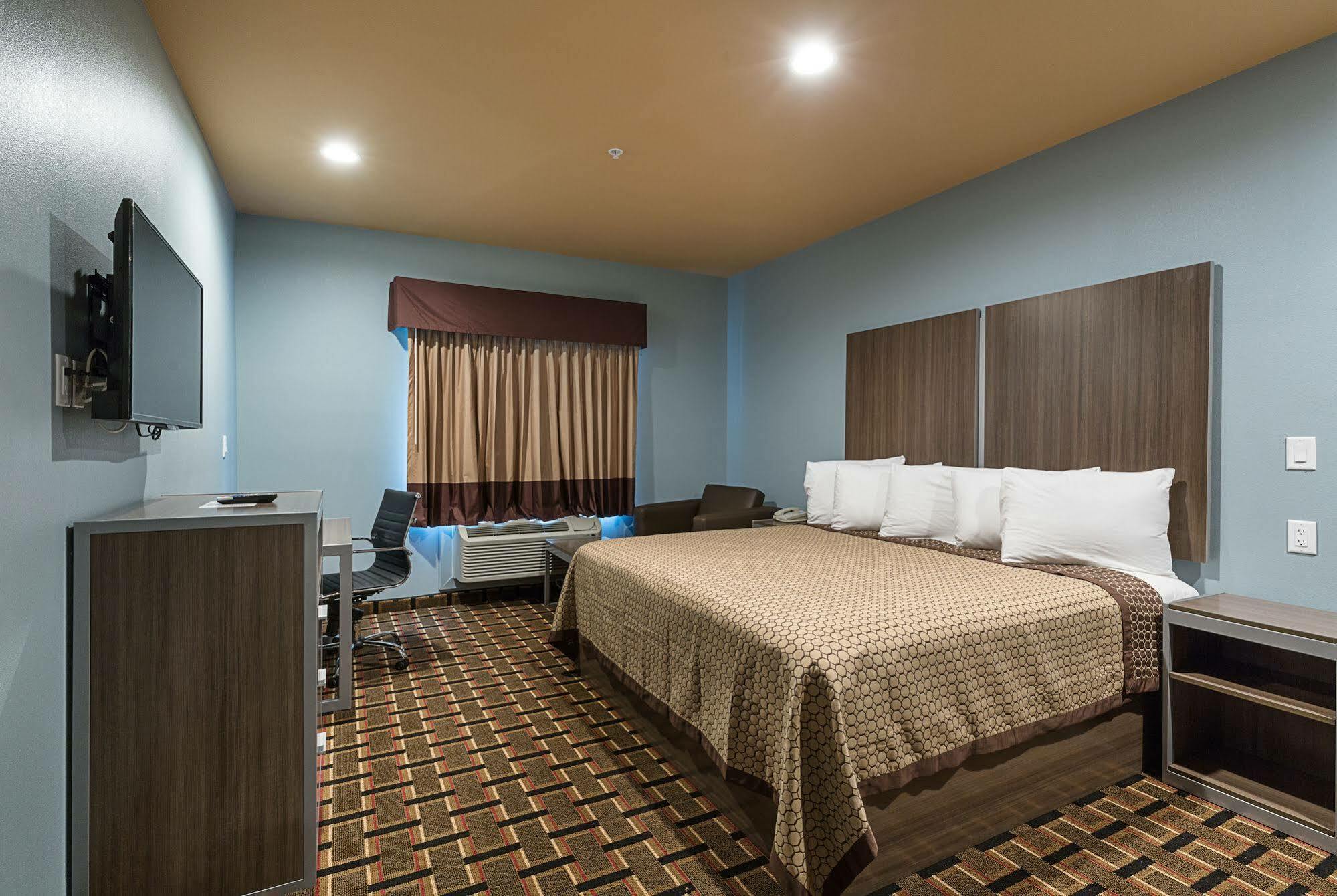 Scottish Inns & Suites - Crosby Dış mekan fotoğraf