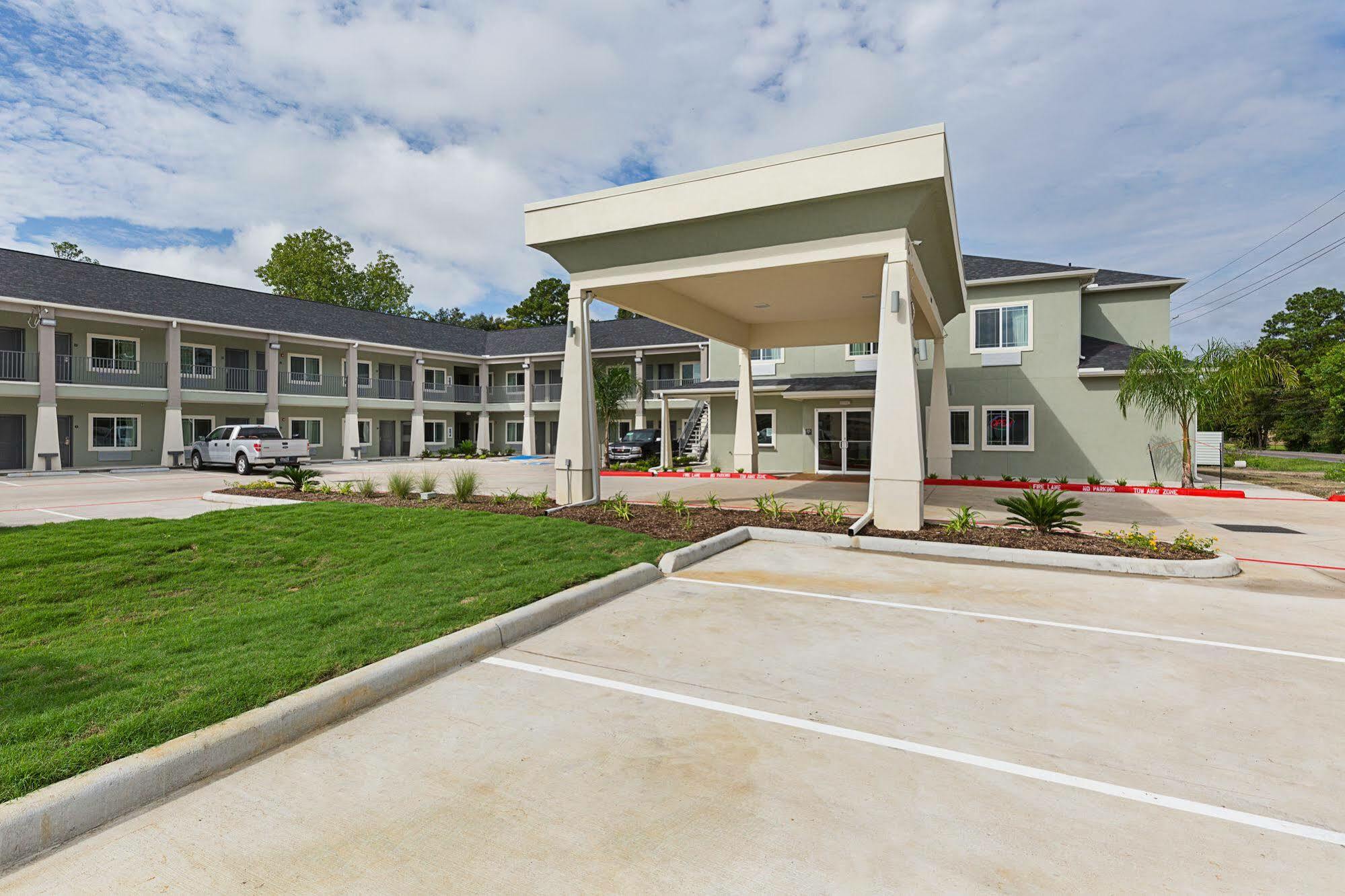 Scottish Inns & Suites - Crosby Dış mekan fotoğraf